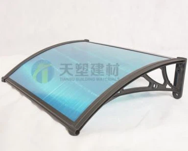 مظلة سوداء بسيطة