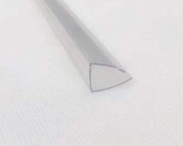 الشخصية البولي يو عن 8 مم